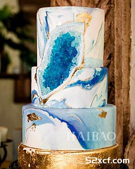 2016年婚礼蛋糕(geode cake)新图片：被劈开的五彩晶洞蛋糕