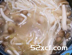 清炖金针菇汤的做法