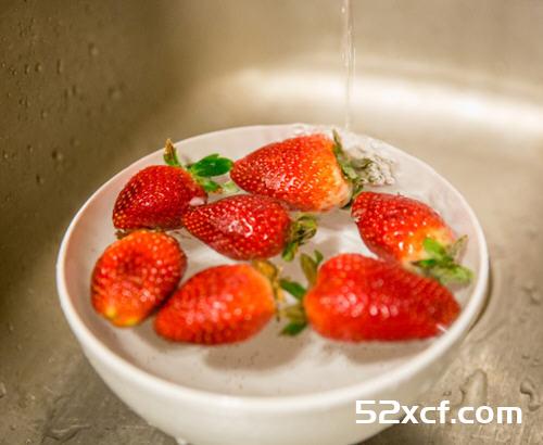 草莓的清洗方法图解