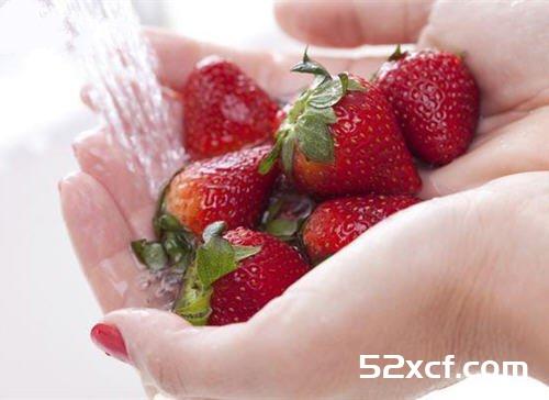草莓的清洗方法图解