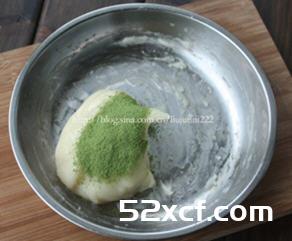 抹茶绿豆冰皮月饼的做法
