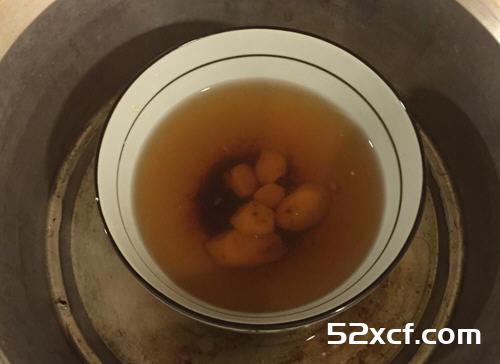 电锅煮黑糖姜茶的做法
