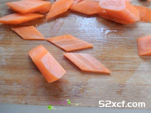 胡萝卜怎么切成菱形图文教程