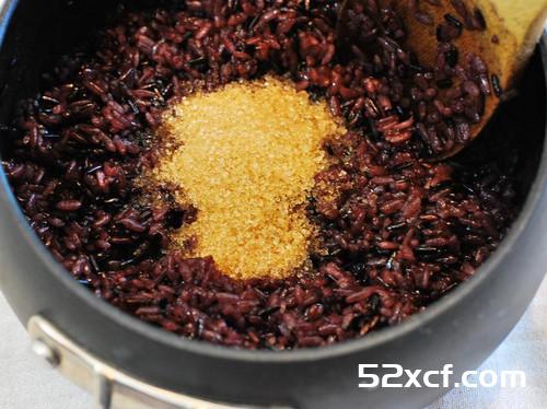 韩风南瓜镶红豆紫米饭的做法