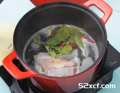 泰式酸辣虾汤的做法