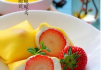 草莓班戟的做法