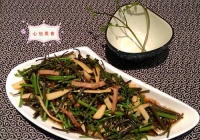 三丝炒蕨菜的做法