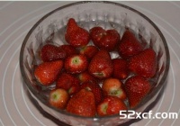 草莓冰沙_家常草莓冰沙如何做好吃_沙冰的家庭制法-我爱下厨房