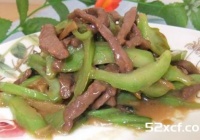 牛肉炒芥菜的做法