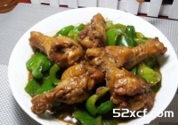 甜椒炒翅根的做法