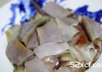 青椒炒鱿鱼的做法