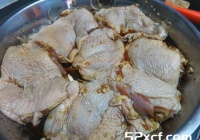 鱼露煎鸡扒的做法