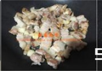 水绿菜炒五花肉的做法