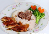 蚝油鸡扒饭的做法