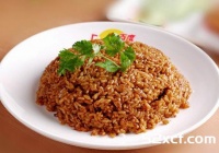 酱油炒饭什么时候放酱油不粘锅