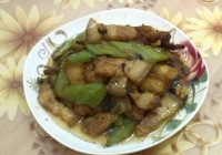 鲮鱼回锅肉的做法