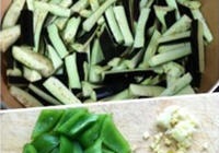 少油版鱼香茄子的做法