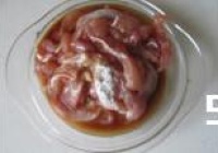 青椒鸡丝炒干子的做法