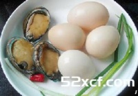 小鲍鱼蒸蛋的做法