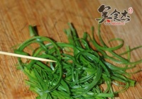 用牙签“切”漂亮葱丝的方法图文讲解