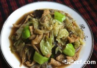 平菇白菜炒肉的做法