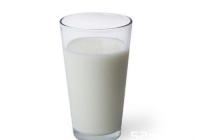 减重要吃低脂食物？喝全脂牛奶让人更瘦