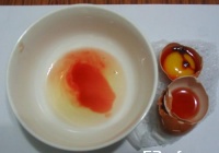 血鸡蛋可以吃吗