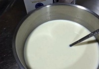 面包机自制酸奶的方法