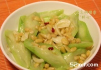 松子仁烩丝瓜的做法