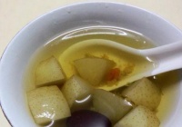 雪梨桂花甜汤的做法