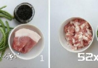 肉丁炒豇豆的做法