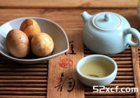 独活煮鸡蛋的做法