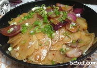 家常麻辣土豆干锅的做法教