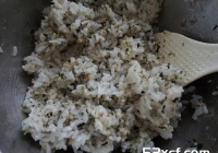 鲔鱼沙拉馅的烤饭团制作方法