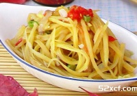 腊肉红薯丝的做法