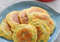 葱香鸡蛋小面饼的做法