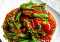 番茄炒辣椒的做法