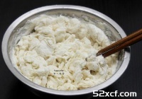鲜肉香葱煎饼的做法