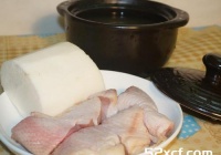 山药鸡腿汤的做法