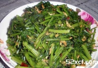 豆瓣酱炒茴香的做法