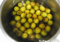 熟梅子酱的做法