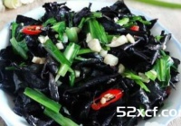 苤菜叶炒黑喇叭菌的做法