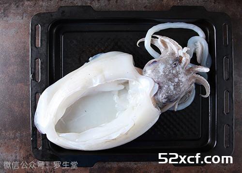 碧绿花枝片配软炸墨鱼头的做法