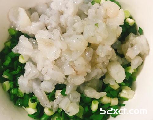 韭菜青葱虾仁煎饼的做法