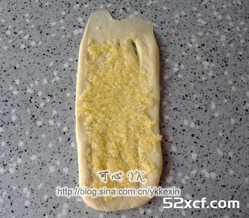 椰蓉面包卷的做法