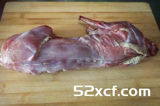 干果青笋兔肉的做法