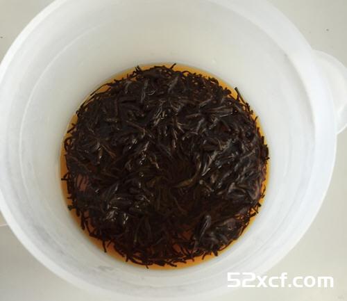 黑糯米奶茶的做法
