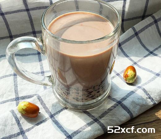 黑糯米奶茶的做法