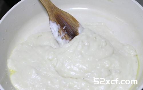 椰蓉口味的山药馅饼