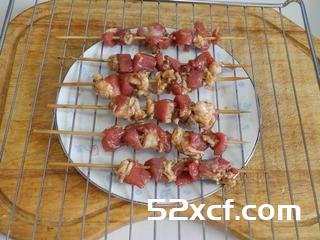烤猪肉串的做法